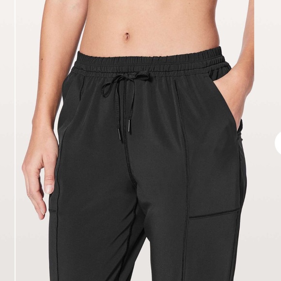 Lululemon Final Play Crop size 4 black - Picture 4 of 11